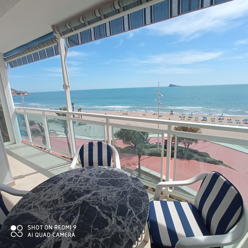 Espectacular apartamento en 1ª Línea de Playa Apartment in Benidorm