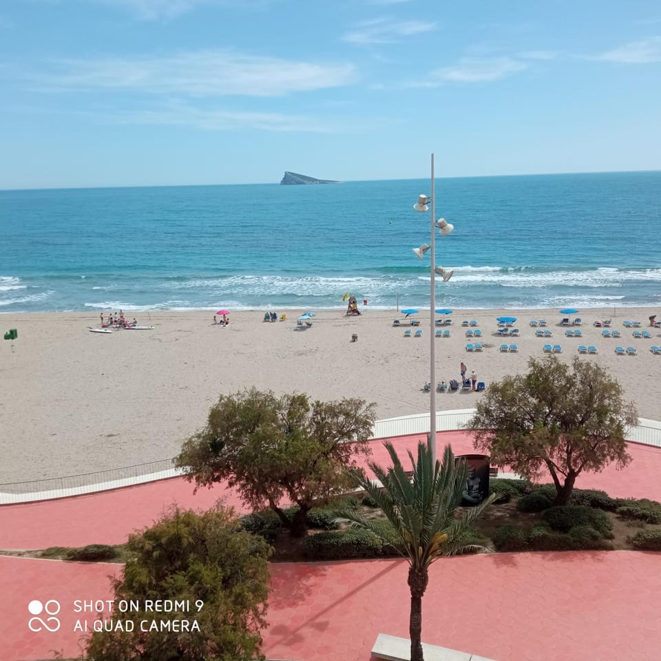 Espectacular apartamento en 1ª Línea de Playa Apartment in Benidorm