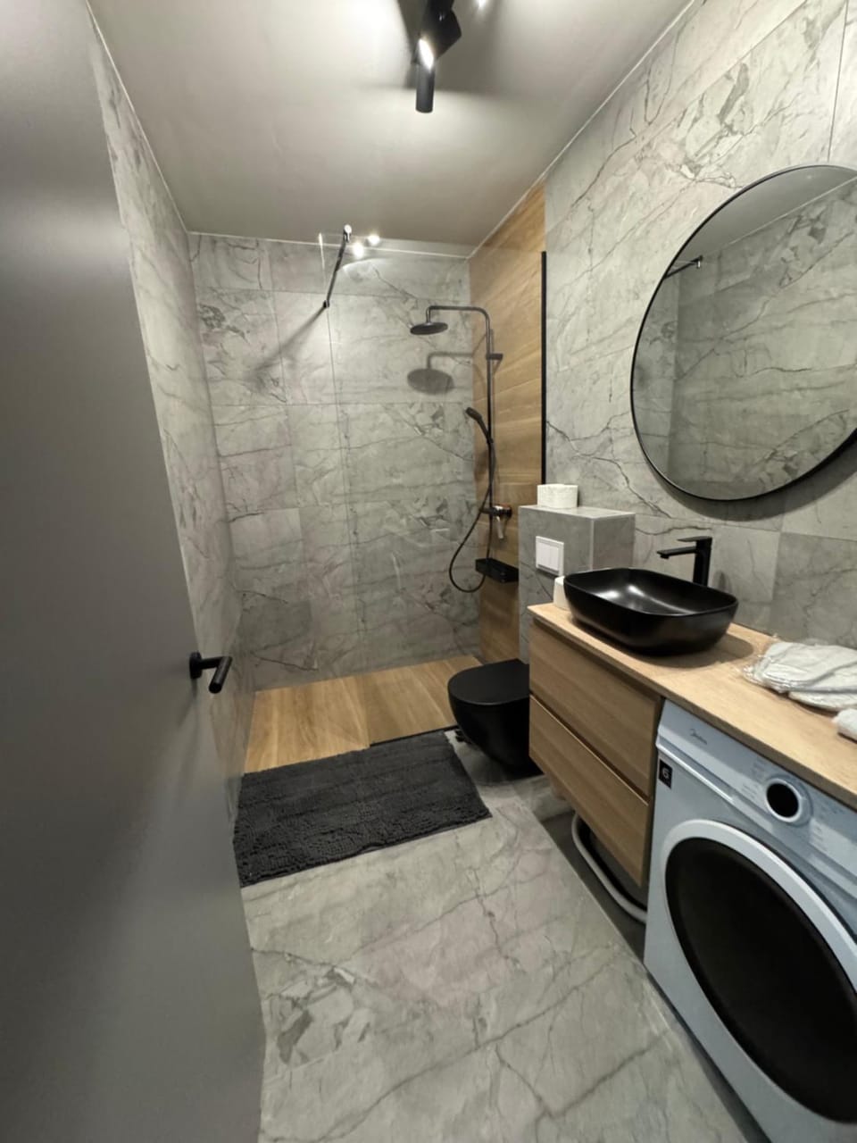 Shower, Bathroom