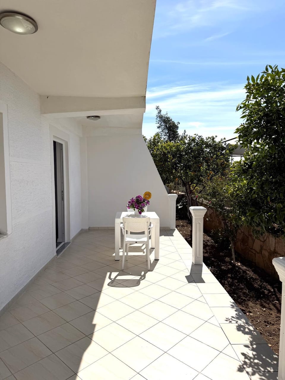 View (from property/room), Balcony/Terrace