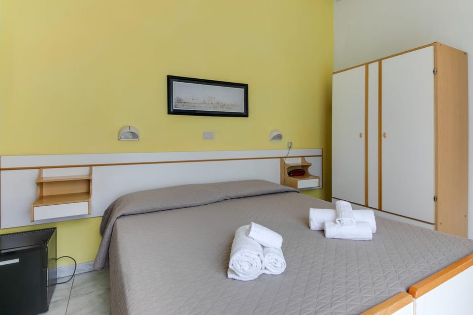 Bed, Photo of the whole room, Bedroom, towels, wardrobe