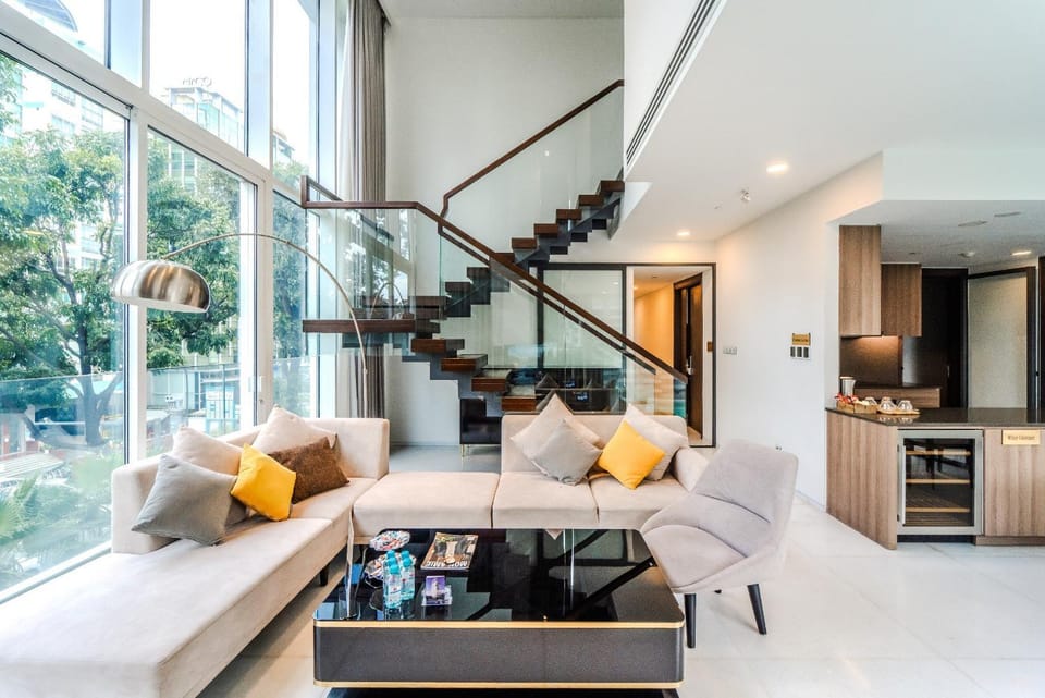 Kitchen or kitchenette, Living room, Seating area