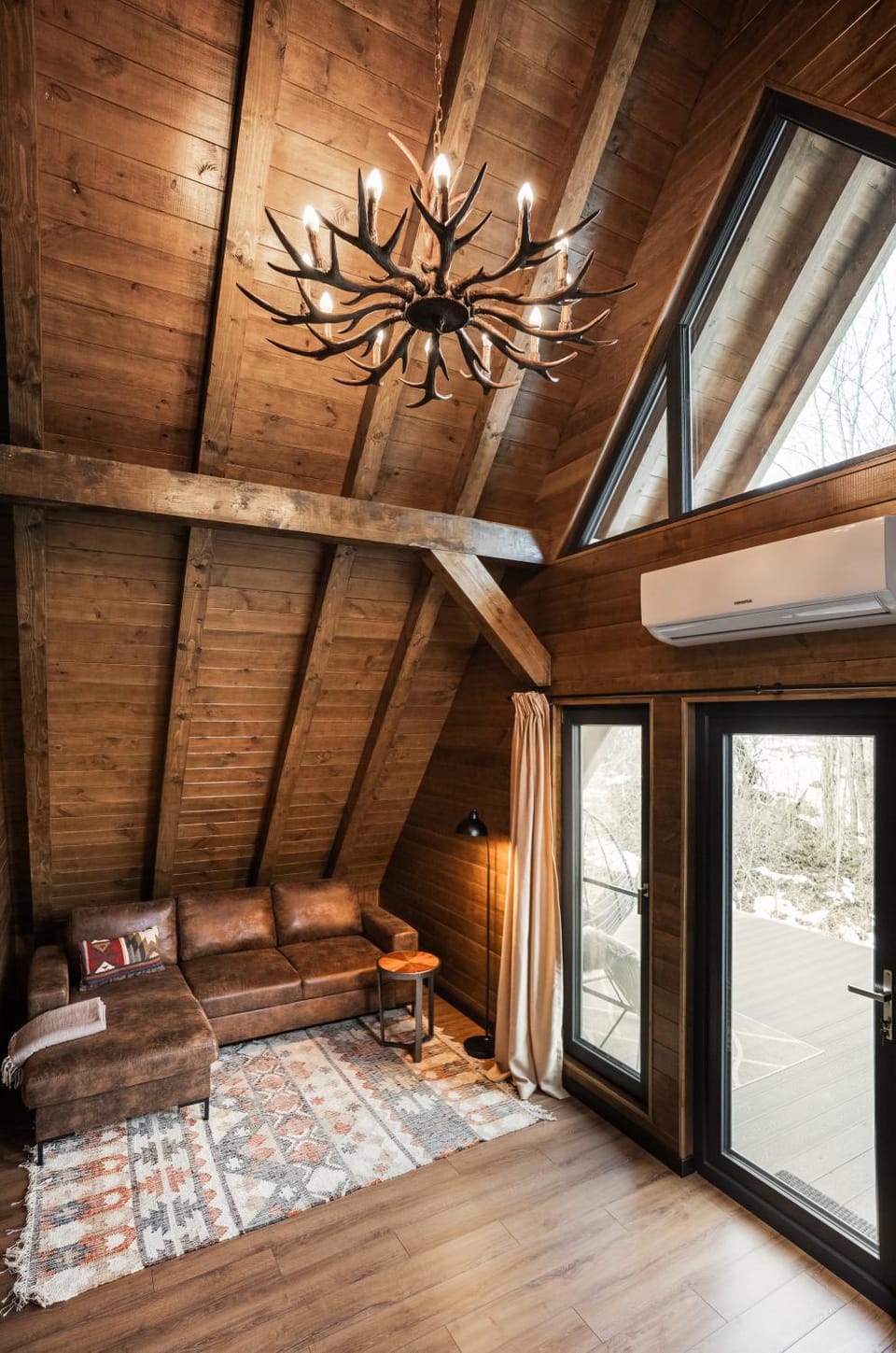 Cervus Magura Chalet in Prahova, Romania
