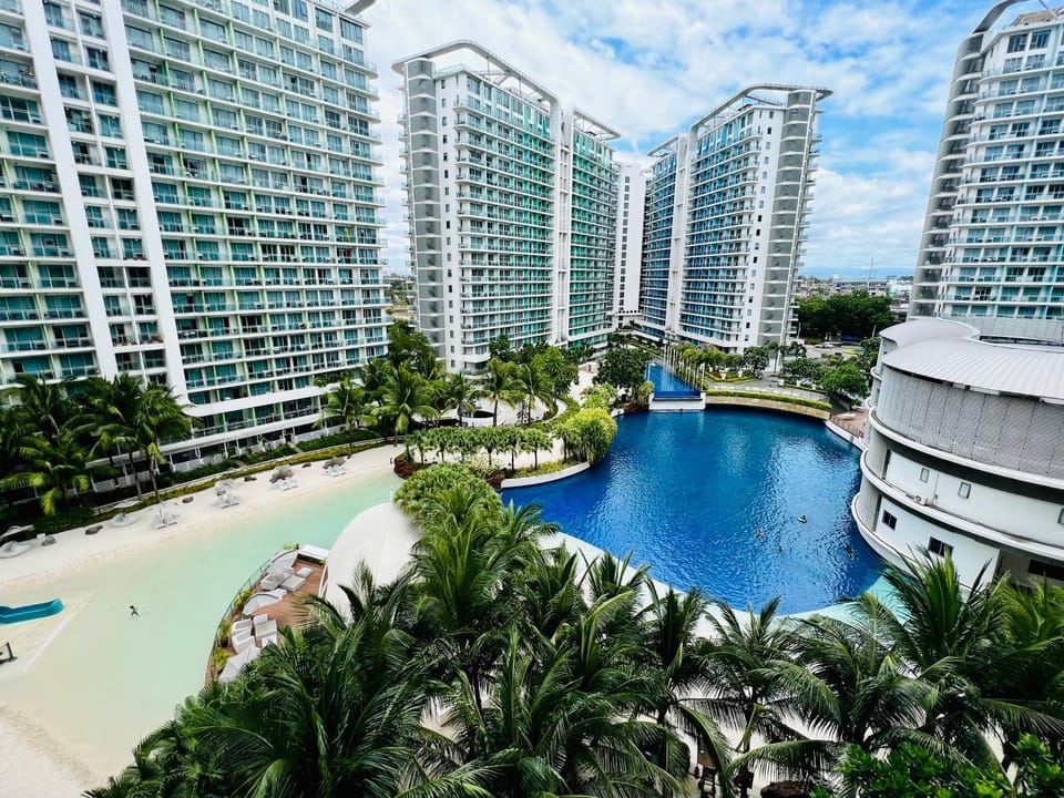 Azure Positano Tower Beach Vibe Apartment in Paranaque
