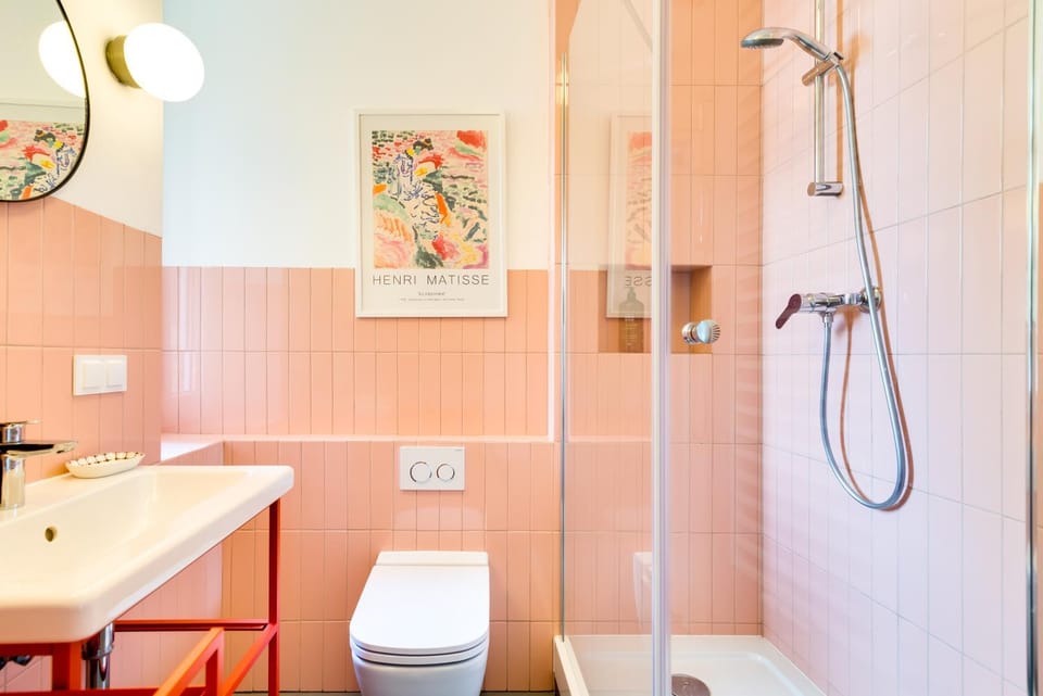Shower, Bathroom, washing machine