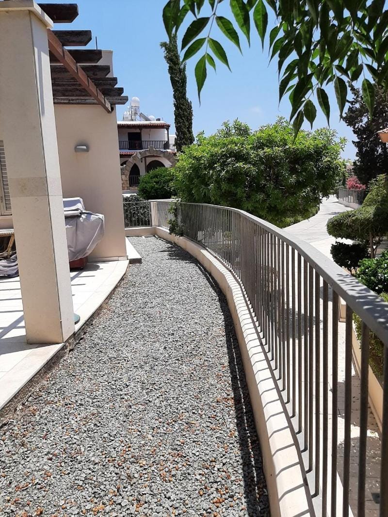 THE LIGHTHOUSE Apartment in Paphos
