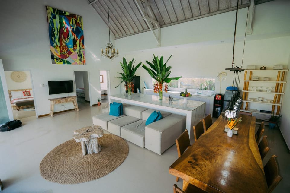 Communal lounge/ TV room, Living room, Seating area, Dining area
