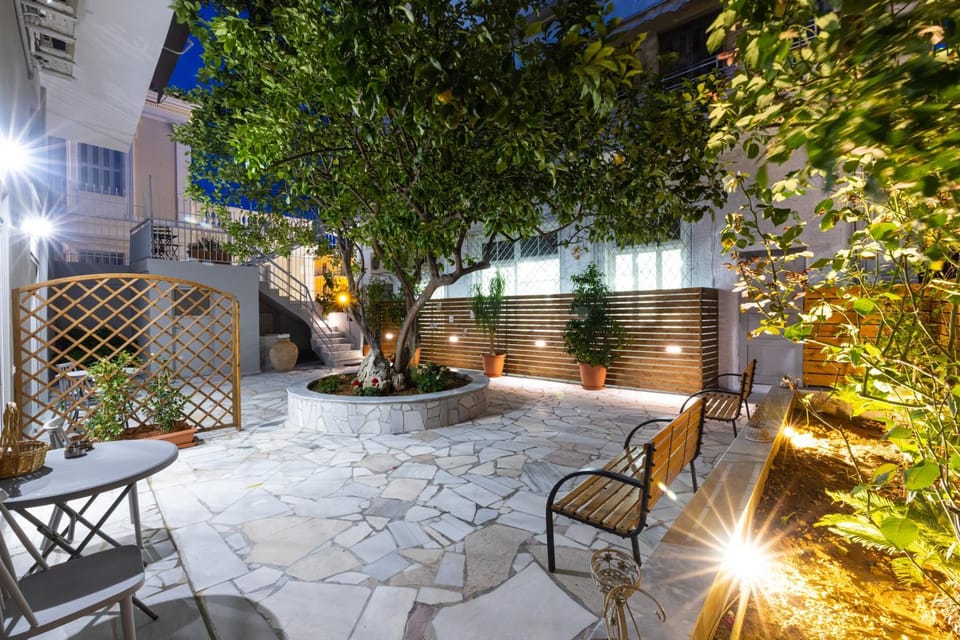 Inner courtyard view