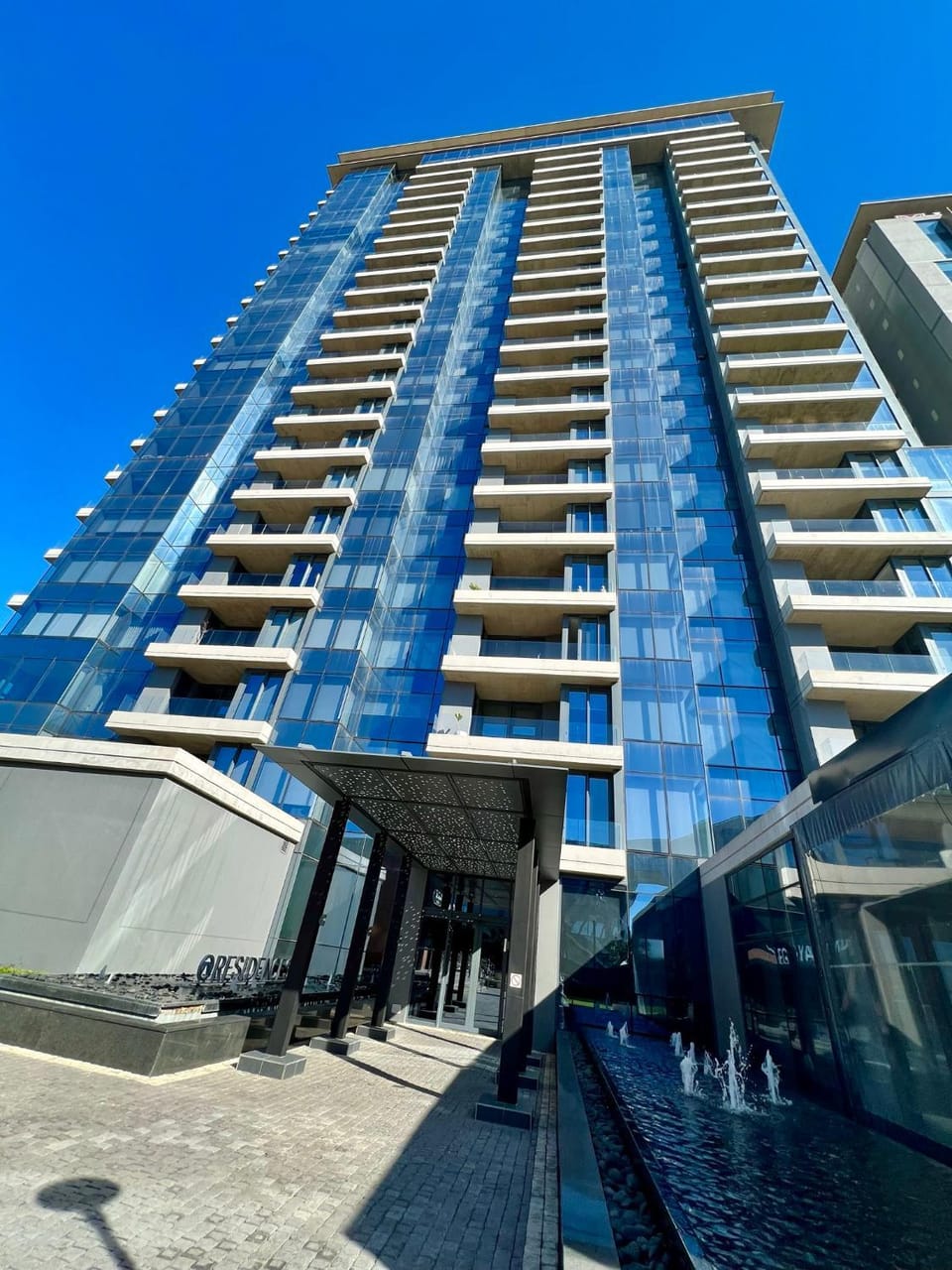 Property building, Facade/entrance