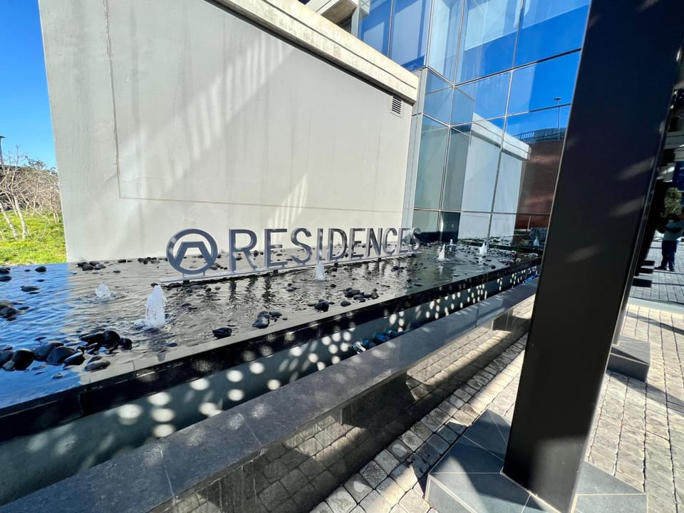 Facade/entrance, Property logo or sign
