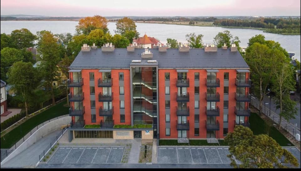 Natural landscape, Bird's eye view, Lake view, Parking