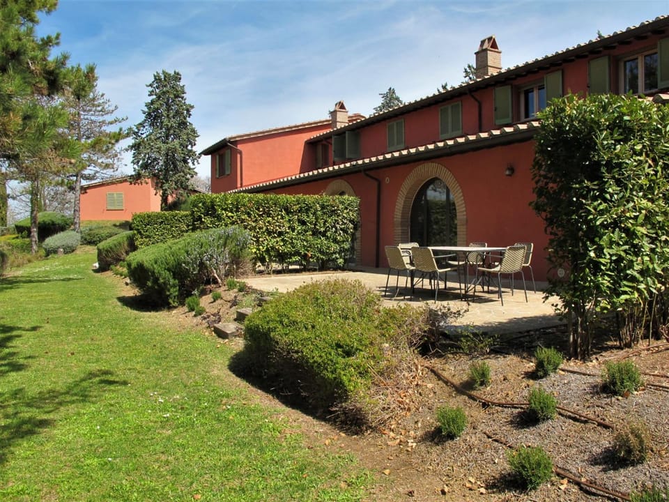 Holiday Home VIlla Salvia by Interhome House in Tuscany