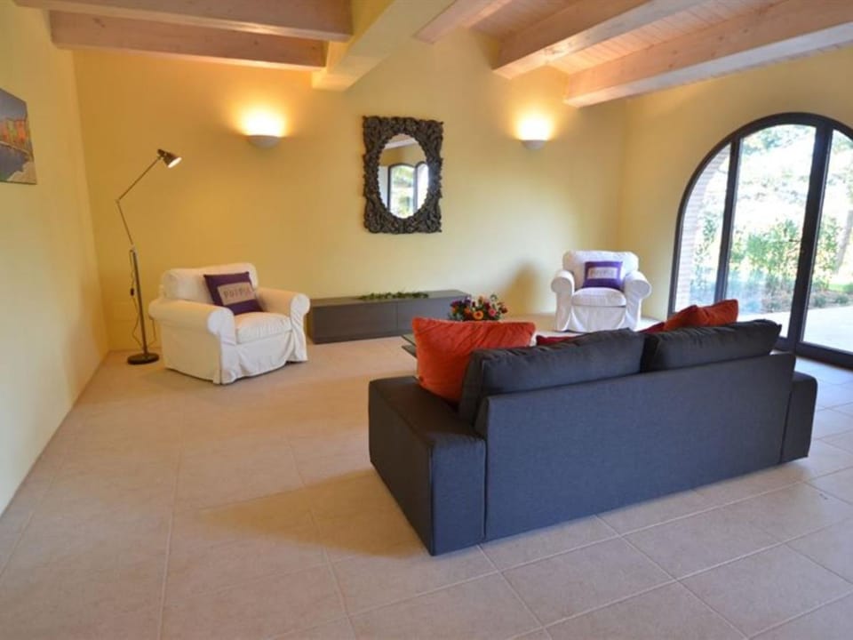 Holiday Home VIlla Limone by Interhome House in Tuscany