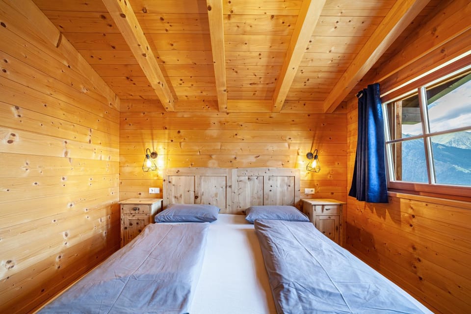 Property building, Living room, Bedroom