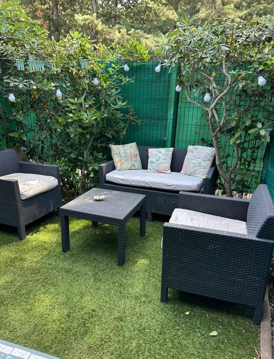 Sanary sur mer grand studio bord de mer Apartment in Sanary-sur-Mer