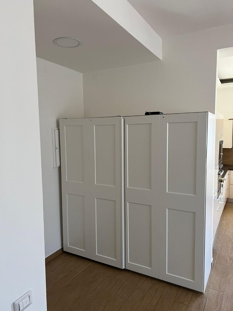 wardrobe