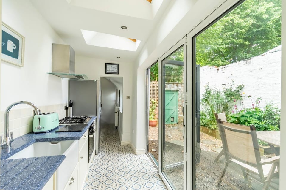 Patio, Seating area, oven, toaster, kitchen