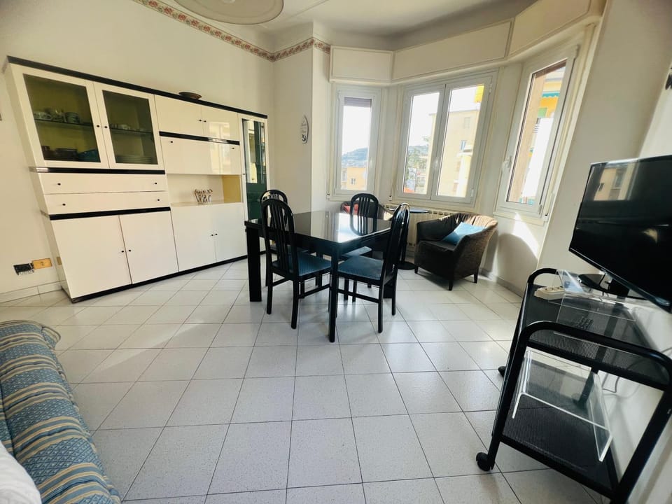 Suite Sea 27 - Sanremo Vista Mare Apartment in Sanremo