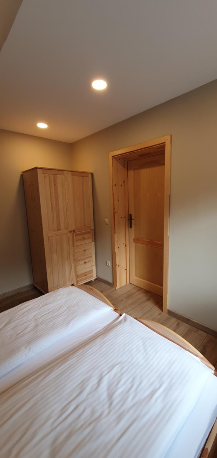 Bedroom, wardrobe