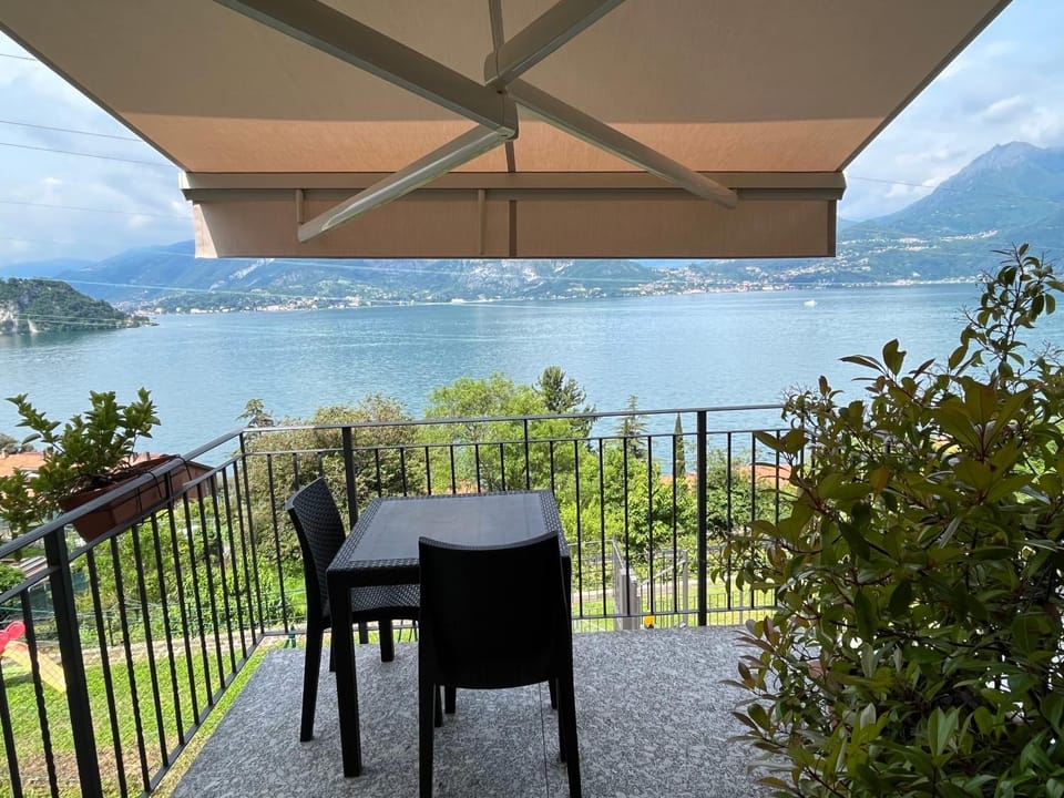 La punta di Varenna House in Province of Lecco