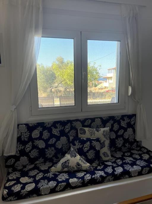 Living room, Sea view