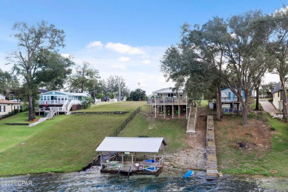 Property building, Patio, Beach
