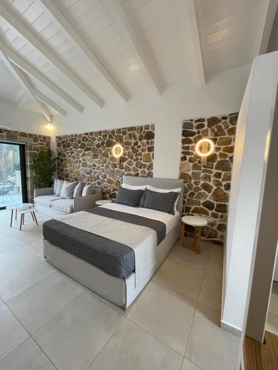 Trocadero Ermioni Suites Apartment hotel in Argolis, Greece