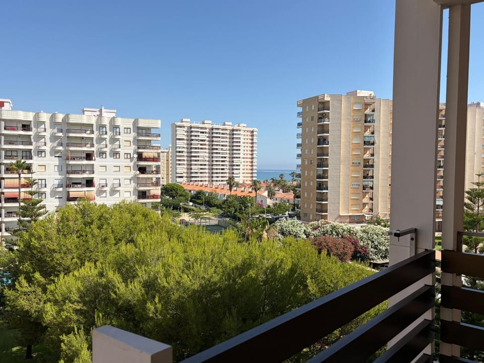 Tres Delfines Solo Familias Serviplaya Apartment in Safor