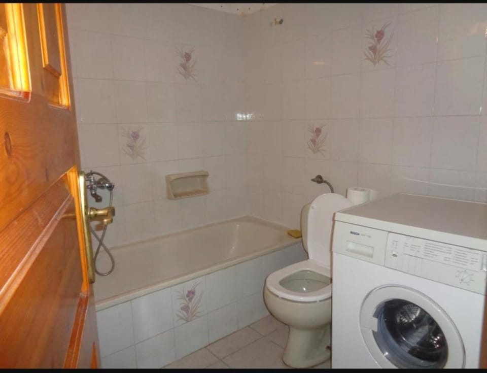 Apartment Nikos Apartment in Limenaria