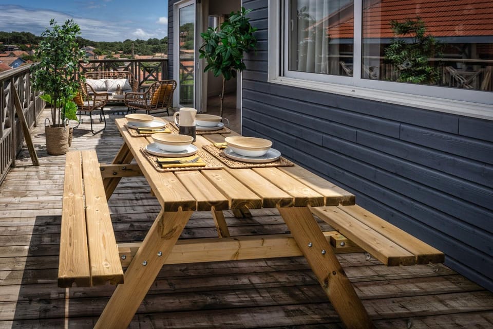 Balcony/Terrace, Dining area