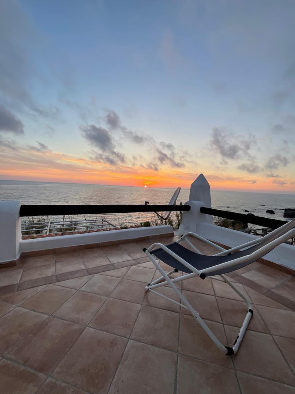 Natural landscape, Sea view, Sunset, sunbed