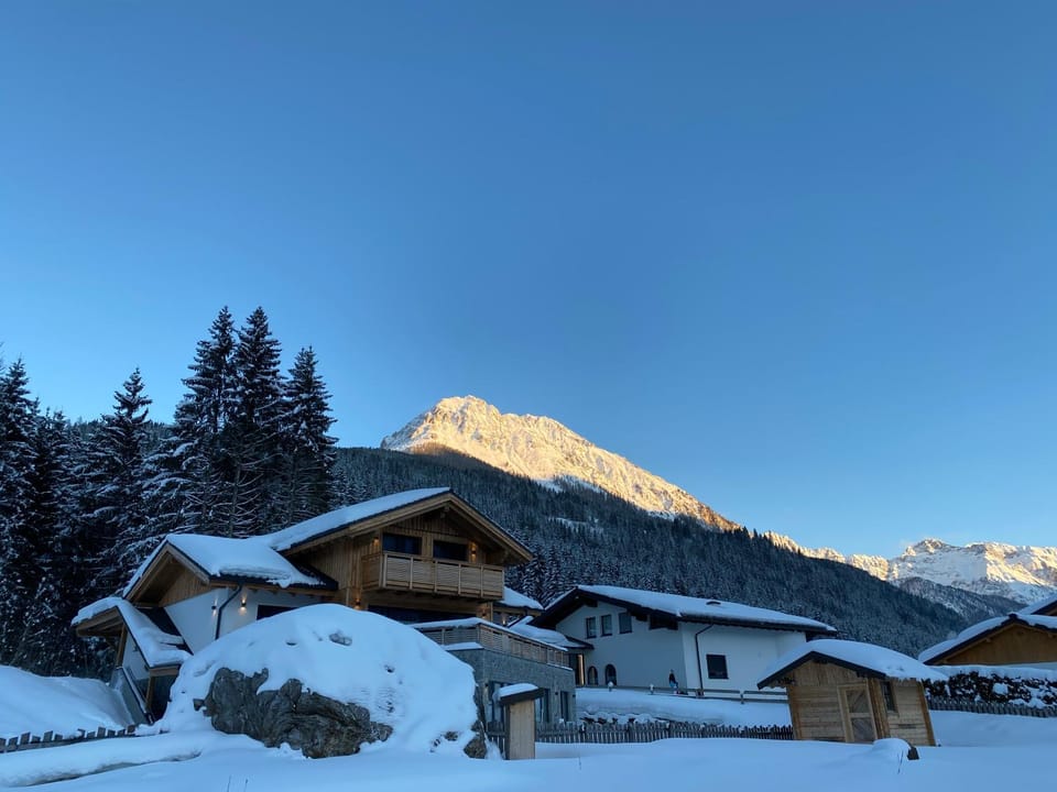 Property building, Winter