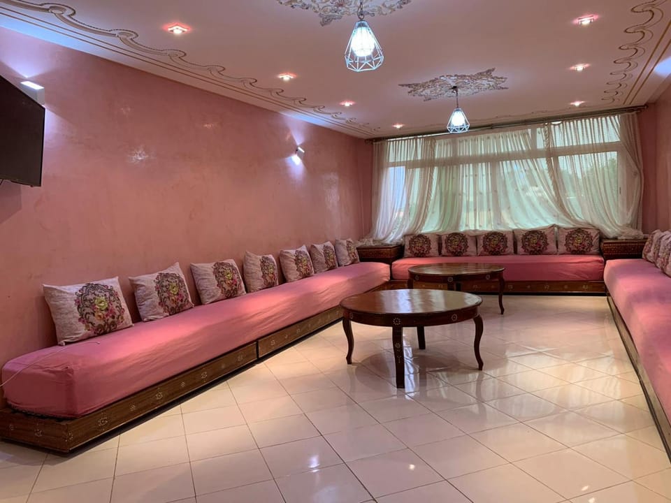 Stunning 3-Bed Villa in Fes near fes sais airport Villa in Fez-Meknès
