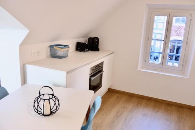 pet friendly, toaster, kitchen