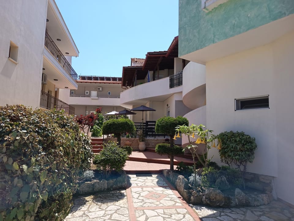 Ntina Kouliaki Studios Apartment in Chaniotis