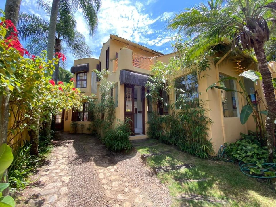 Villa del Mare / Centro da Ilha Villa in Ilhabela