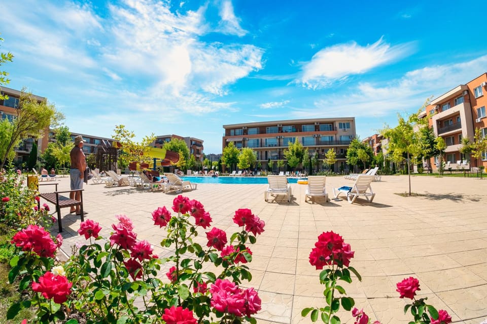 Garden view, Pool view, Swimming pool