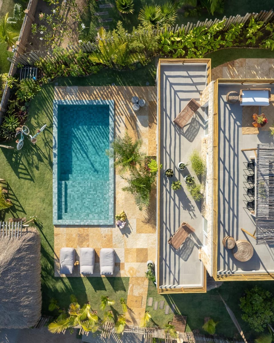 Property building, Bird's eye view