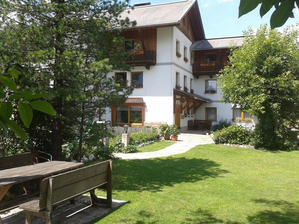 Facade/entrance, Garden