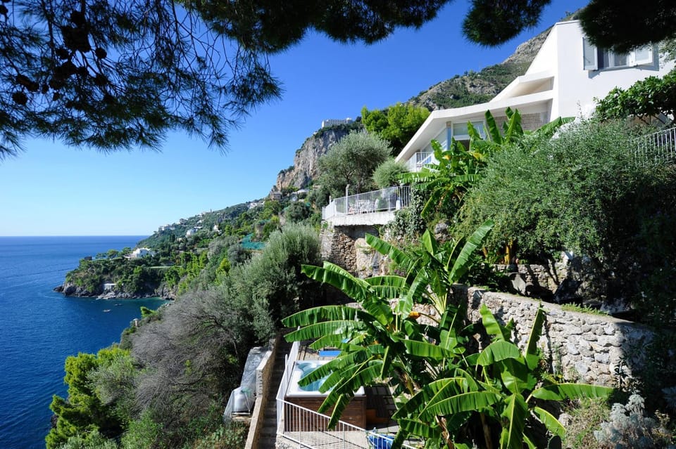 Property building, View (from property/room)