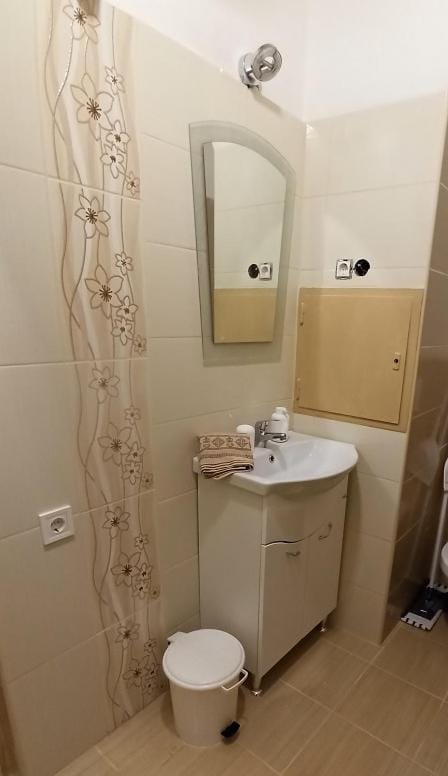 City Lights Apartman Apartment in Hungary