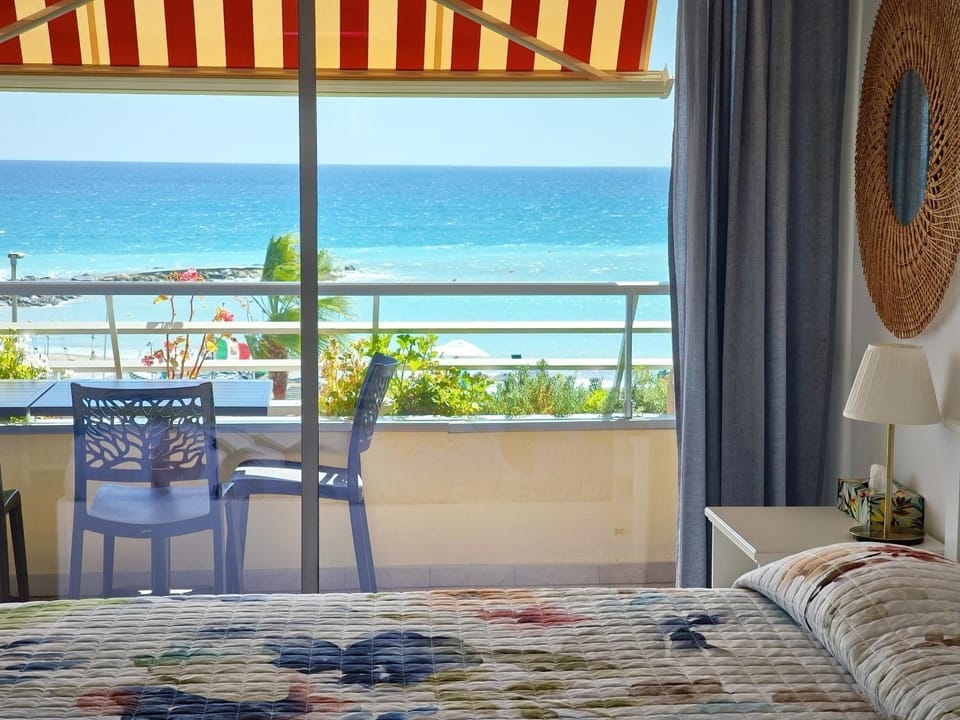 BLOOM al Mare Apartment in Ventimiglia