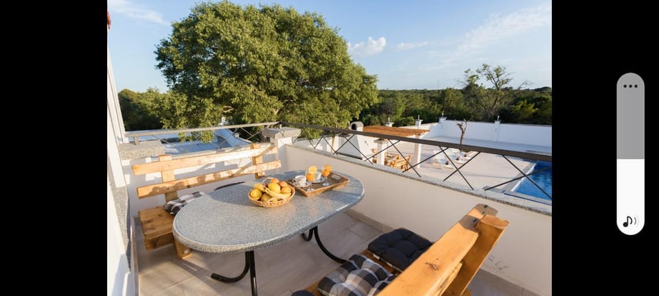 Balcony/Terrace, Balcony/Terrace