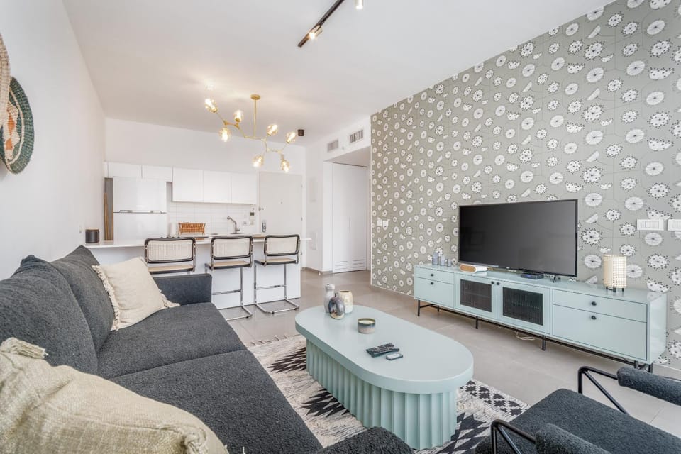 Hilton Beach Area- Perfect 1 BDR in a new building Apartment in Tel Aviv-Yafo