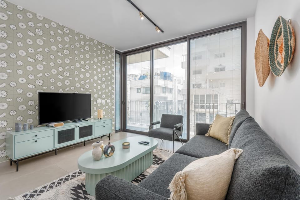 Hilton Beach Area- Perfect 1 BDR in a new building Apartment in Tel Aviv-Yafo