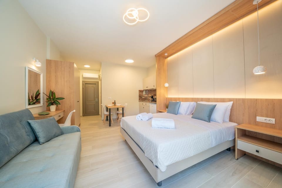Bed, Photo of the whole room