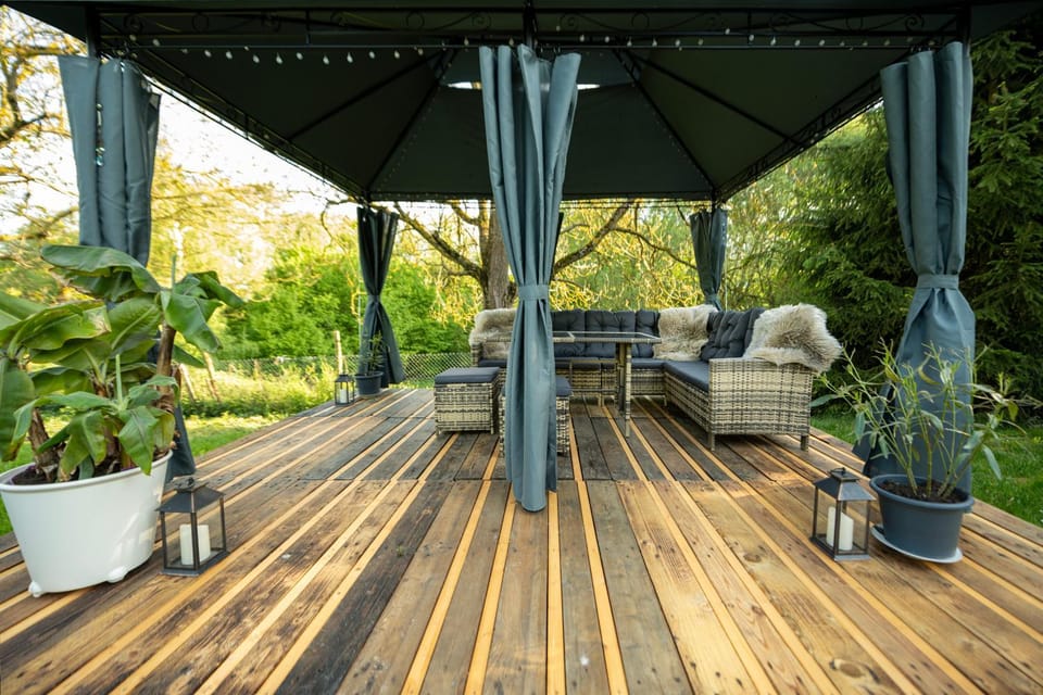 Day, Garden, Balcony/Terrace, Seating area, Garden view