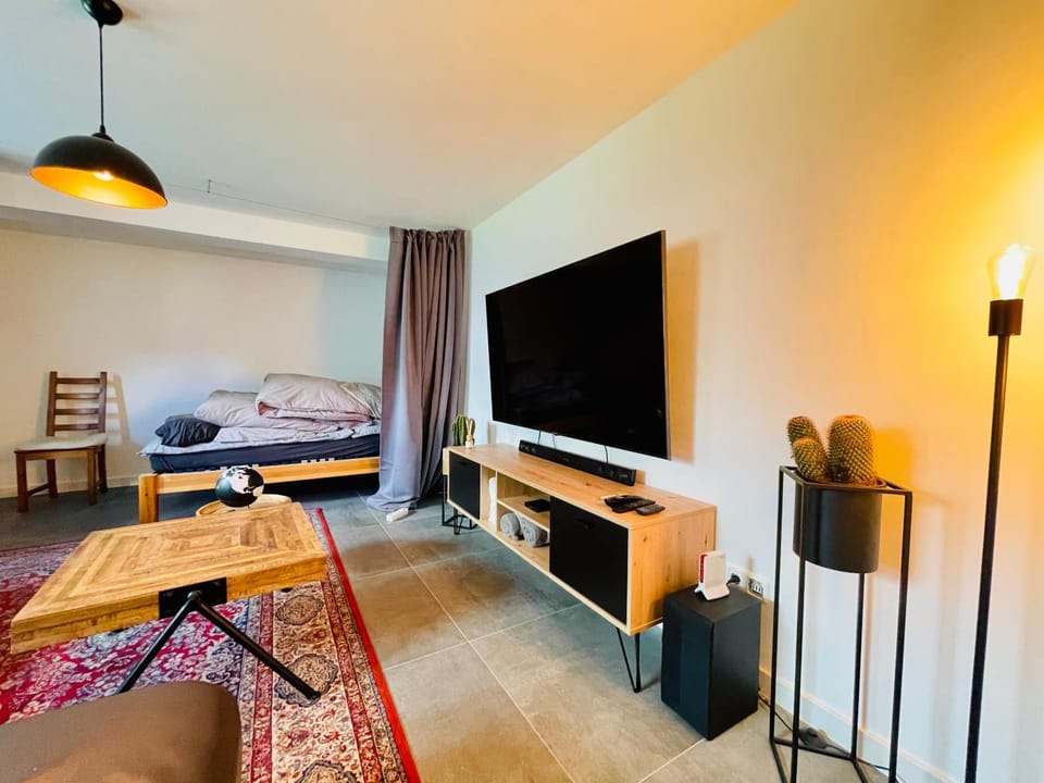 Lichtdurchflutetes Souterrain Apartment in Schapen Apartment in Brunswick