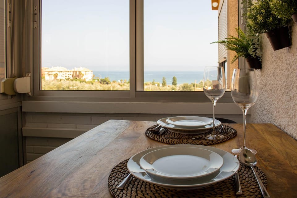 Larios Dos 504. Estudio con vistas al mar cerca de la playa Apartment in Axarquía
