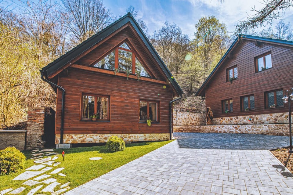 Property building, Spring, Day